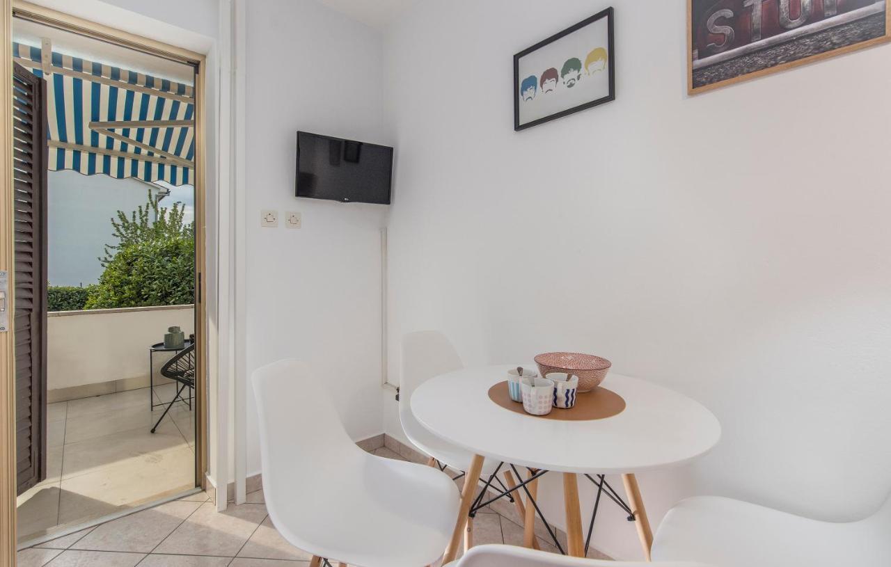 Apartman Bowie & Apartment Morgan Porec Exterior photo